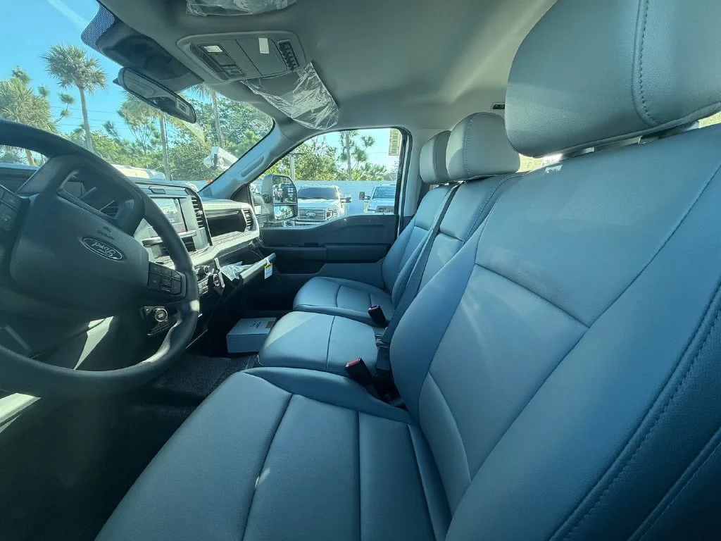 New 2027 White Ford XL image 14