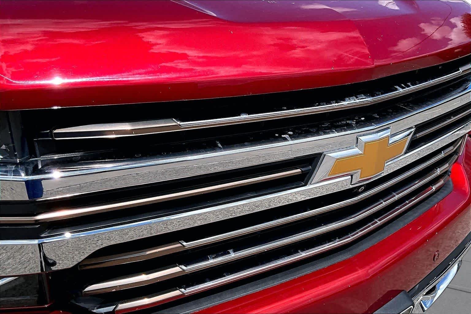Used 2021 Cherry Red Tintcoat Chevrolet High Country image 31