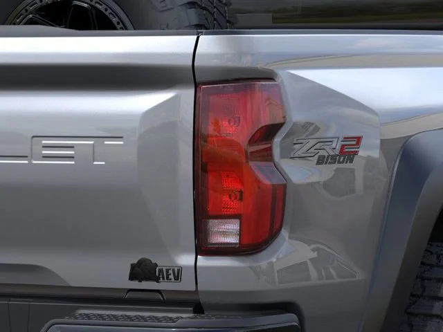2024 Chevrolet Colorado ZR2 - Photo 11