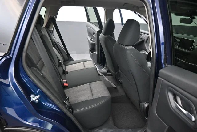 New 2026 Deep Ocean Blue Pearl Nissan SV image 15
