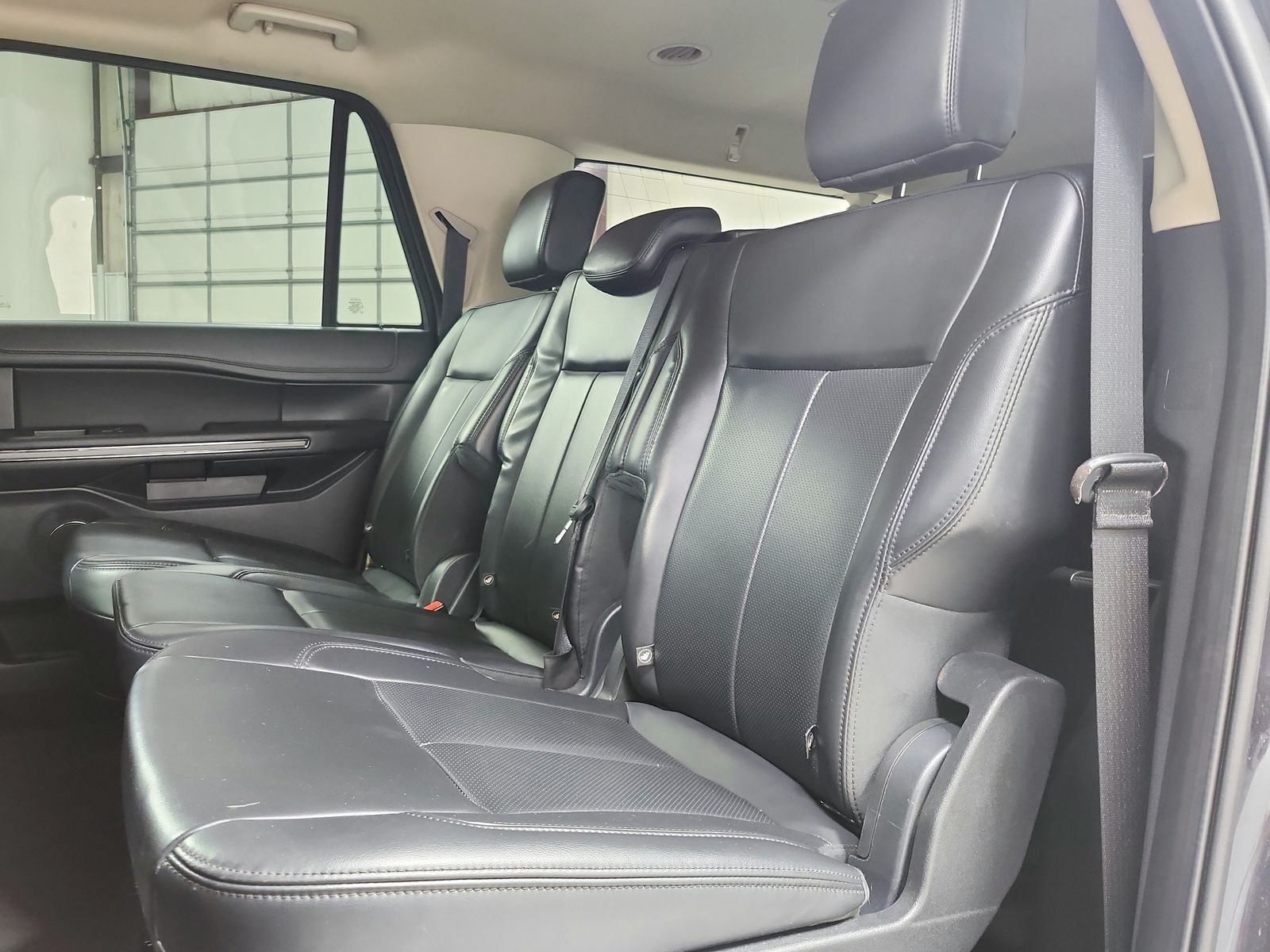 Used 2024 Gray Ford XLT image 12