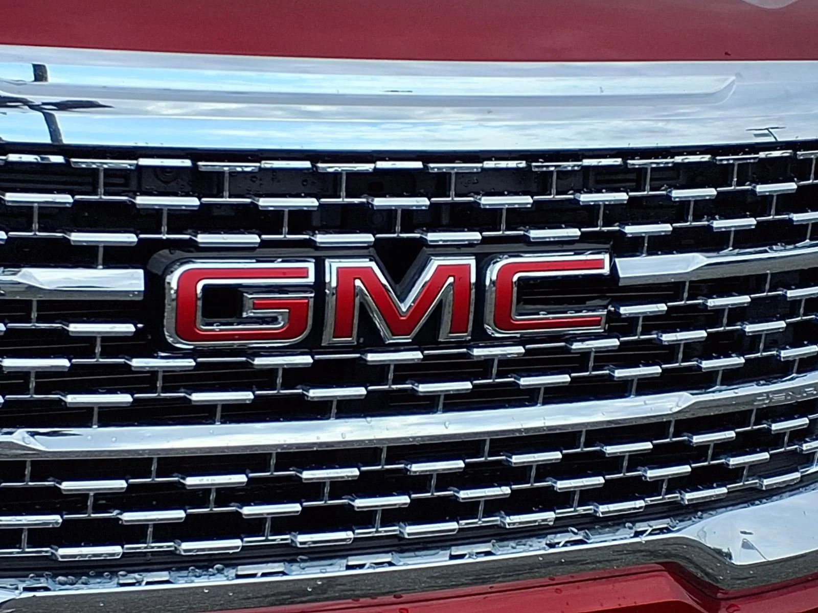 Used 2023 Volcanic Red Tintcoat GMC Denali image 14