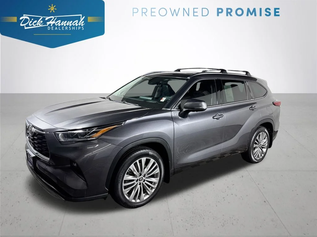 2022 Toyota Highlander Platinum 4x4 V6's photo