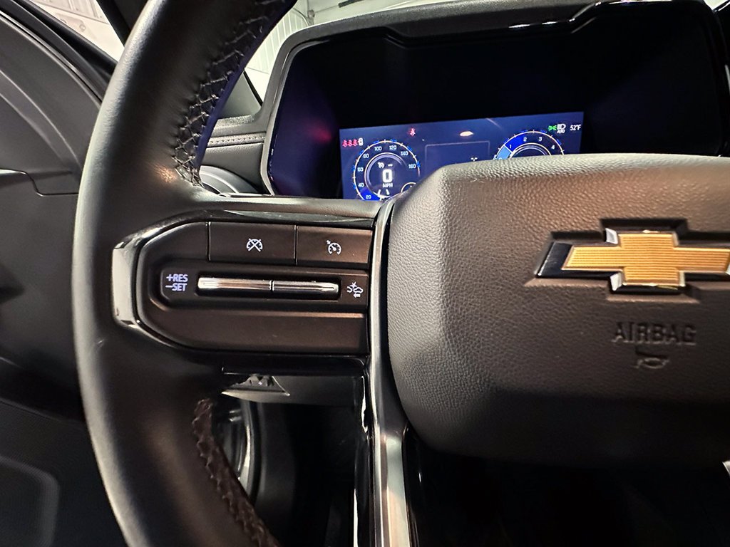 Used 2025 Gray Chevrolet LT image 33