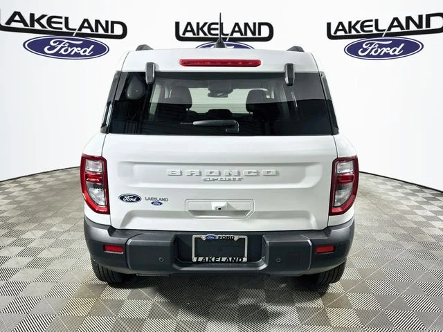 New 2026 White Ford Big Bend image 4