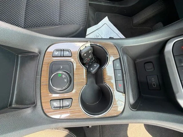 Used 2023 Blue GMC SLE image 30