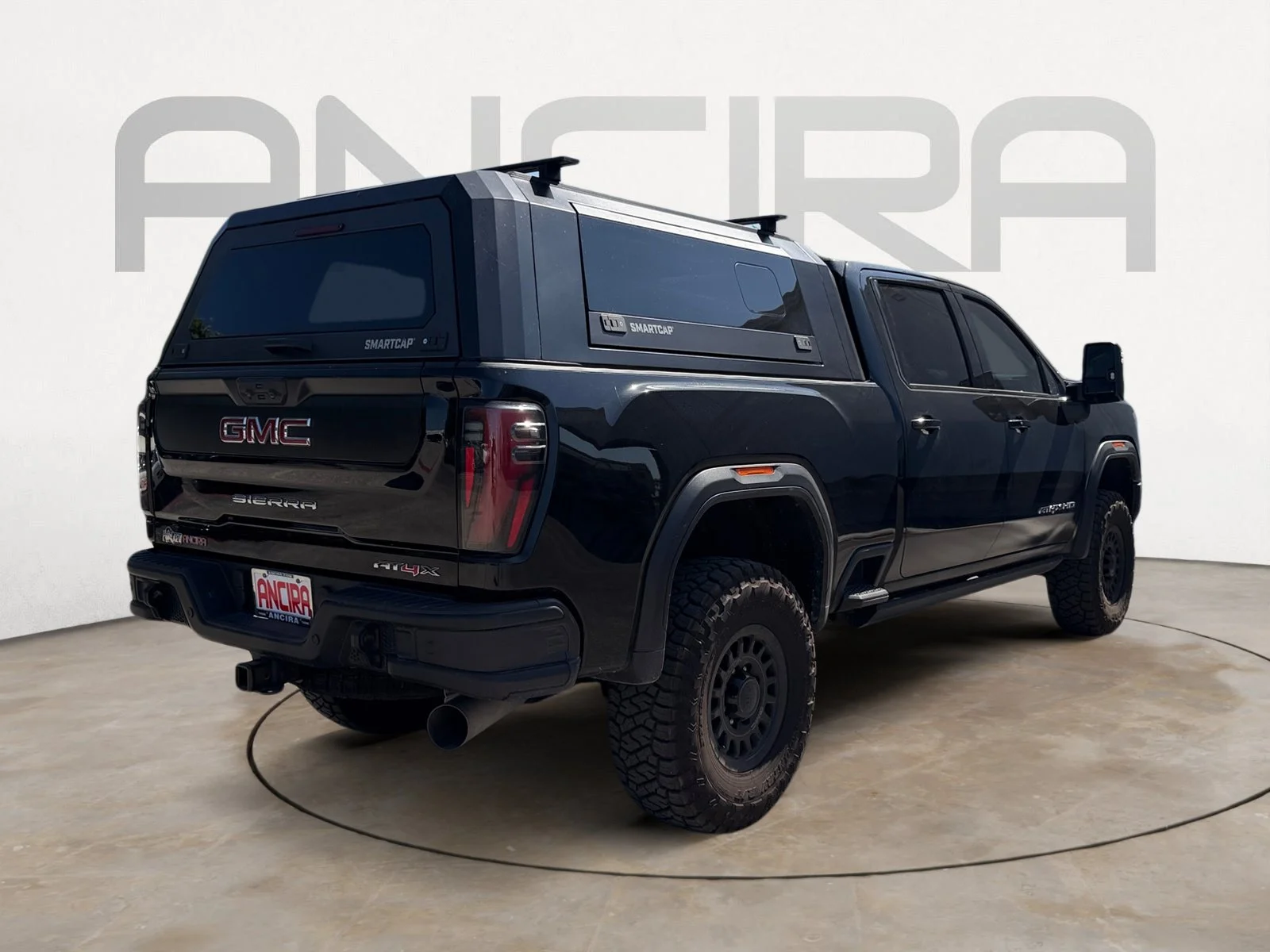 Used 2025 Onyx Black GMC AT4X image 9