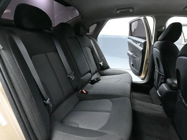 Used 2021 Beige Kia LXS image 40