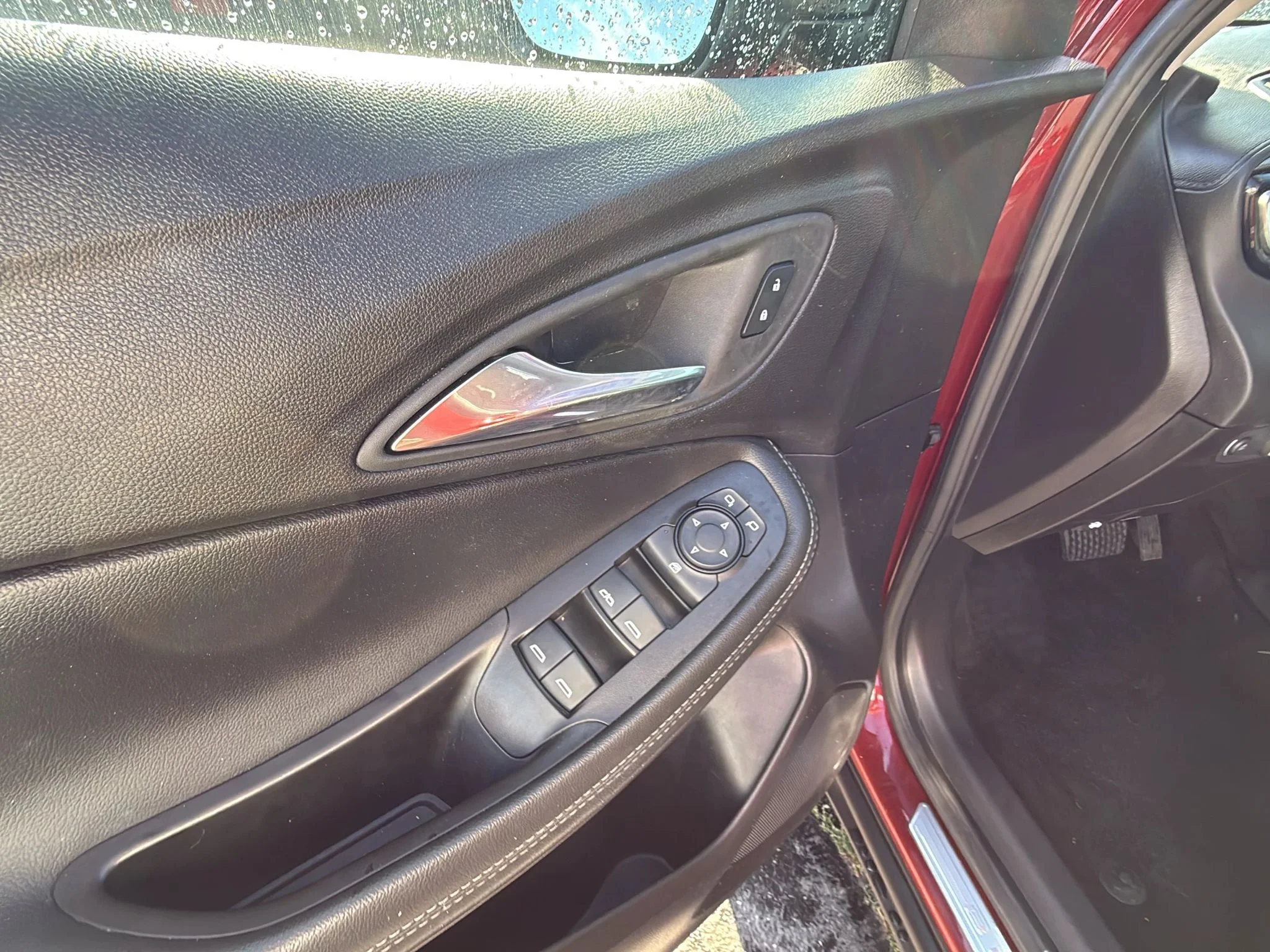 Used 2023 Cinnabar Metallic Buick Preferred image 10