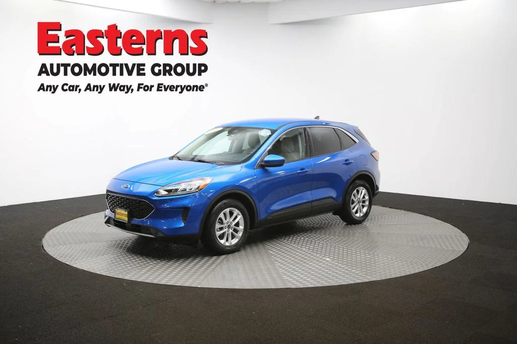 Used 2020 Blue Ford SE image 55