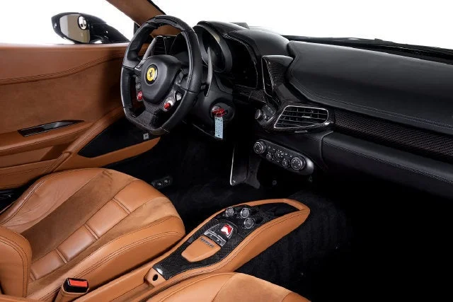 Certified Used 2012 Nero Ferrari  image 47