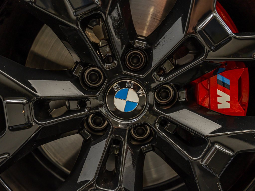 Used 2025 Brooklyn Grey Metallic BMW M240i image 8