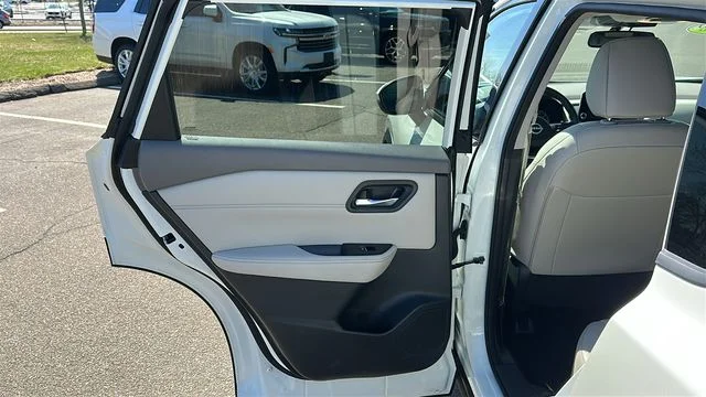 Certified Used 2023 White Nissan SL image 22