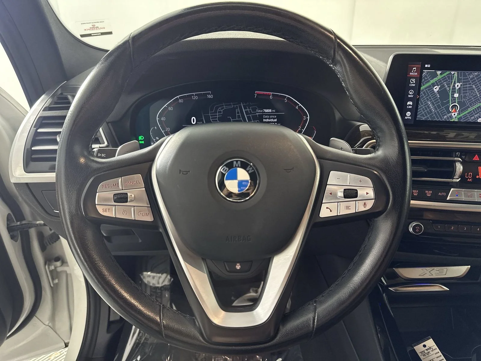 Used 2023 White BMW sDrive30i image 14
