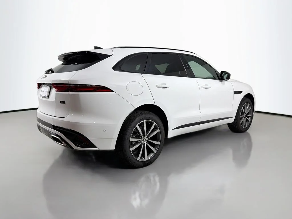 2026 Jaguar F-Pace R-Dynamic S - Photo 5