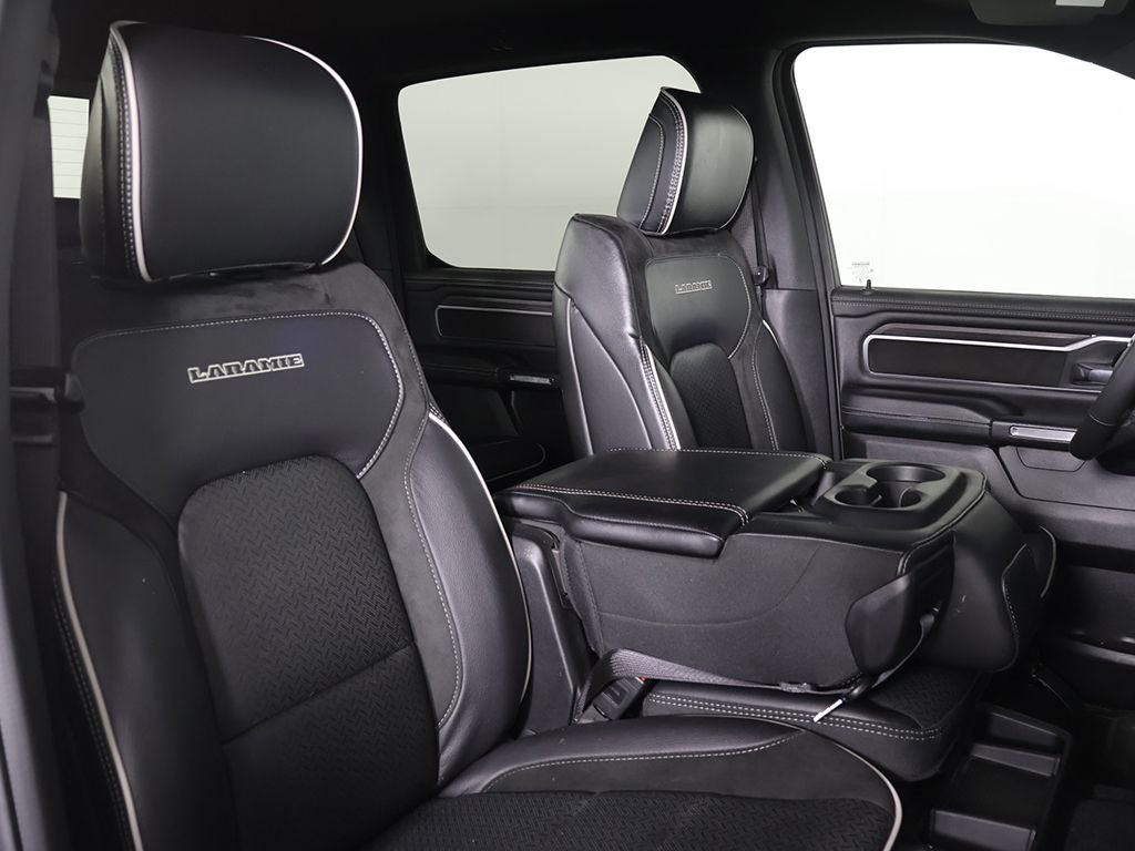 Used 2025 Black Ram Laramie image 28