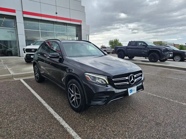 Used 2019 Black Mercedes-Benz GLC 300 image 3