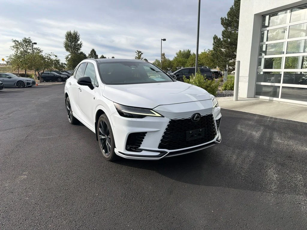 Used 2023 Ultra White Lexus 500h F SPORT Performance image 7