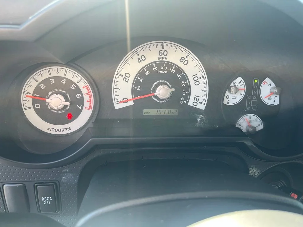 Used 2013 White Toyota Base image 10