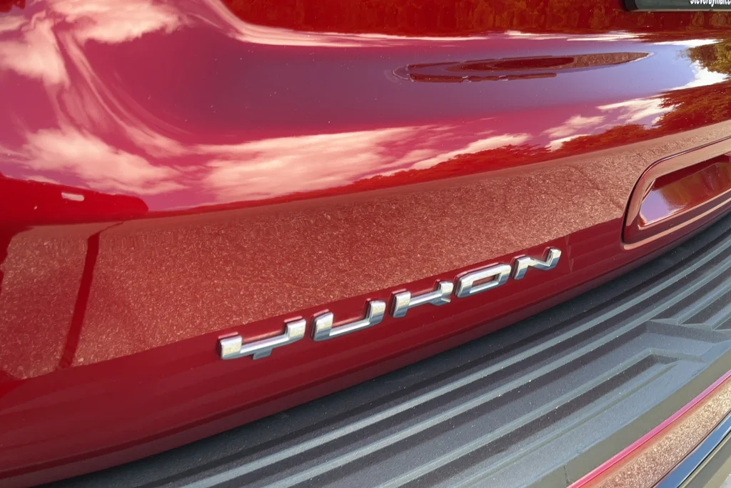 Used 2024 Red GMC SLE image 28