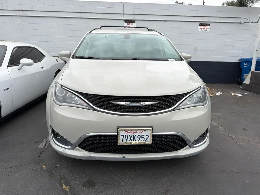 Used 2017 Chrysler Pacifica Touring-L with VIN 2C4RC1BG6HR592410 for sale in West Covina, CA