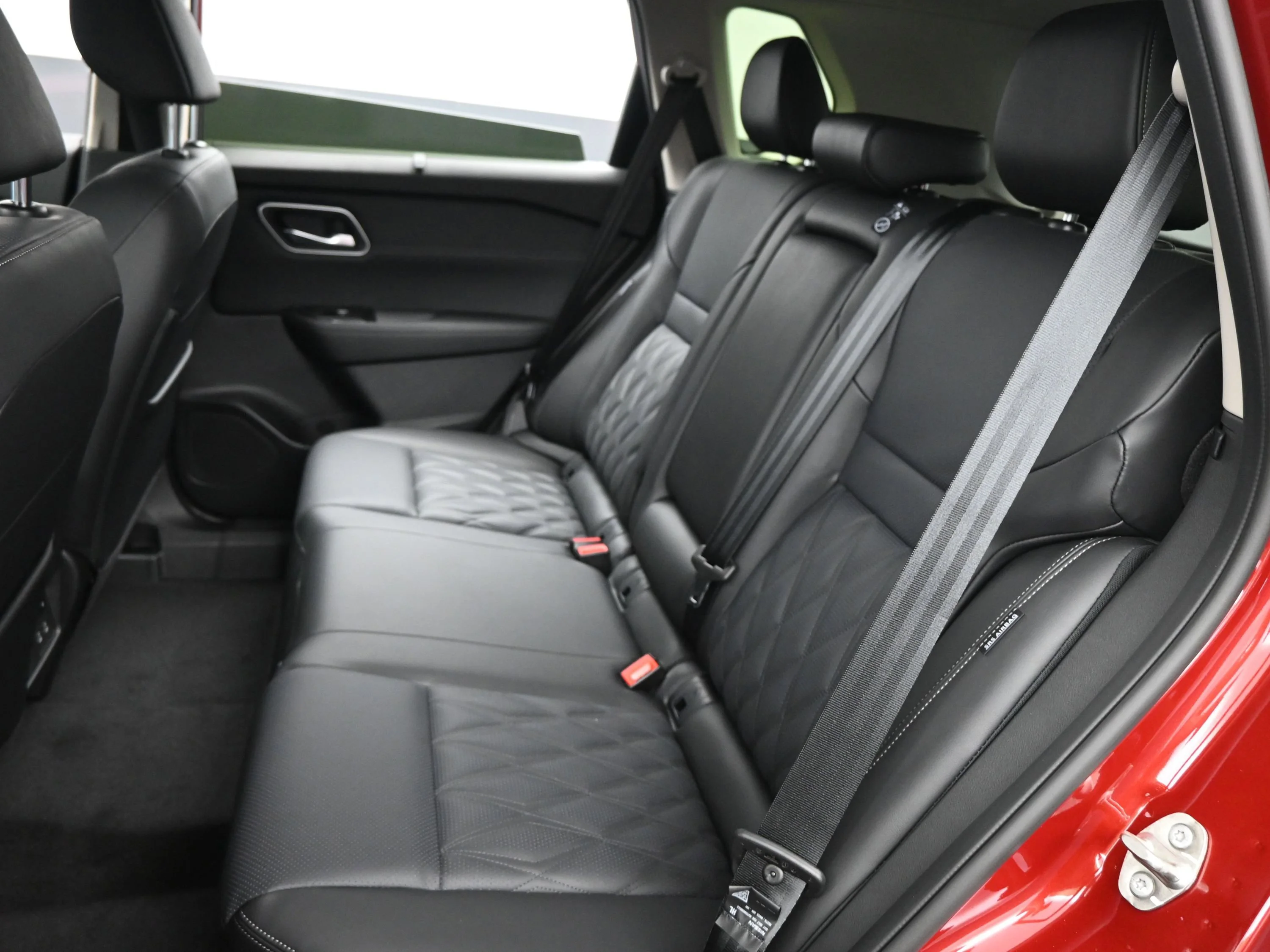 New 2026 Scarlet Ember Tintcoat Nissan Platinum image 11