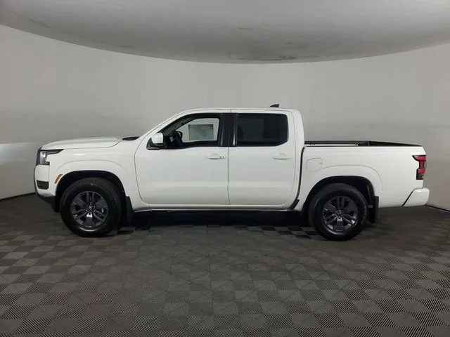 New 2026 Glacier White Nissan Crew Cab SV image 4