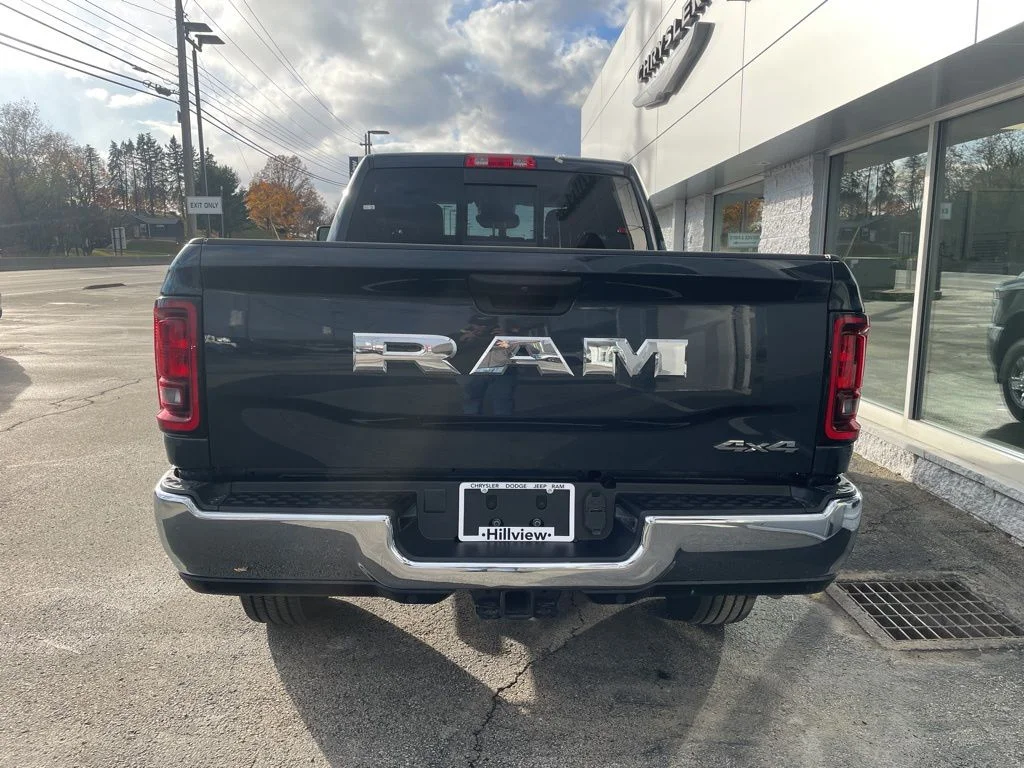 New 2026 Forged Blue Metallic Exterior Paint RAM Tradesman image 4