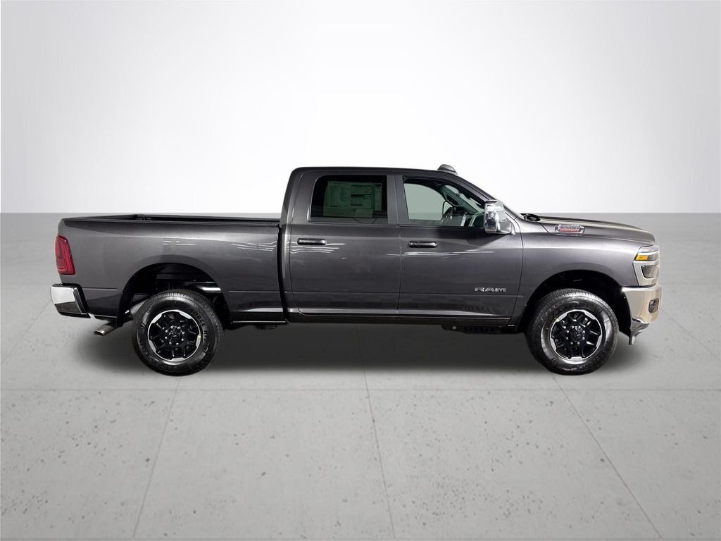 New 2026 Granite Crystal Metallic Clear-Coat Exterior Paint RAM Laramie image 5
