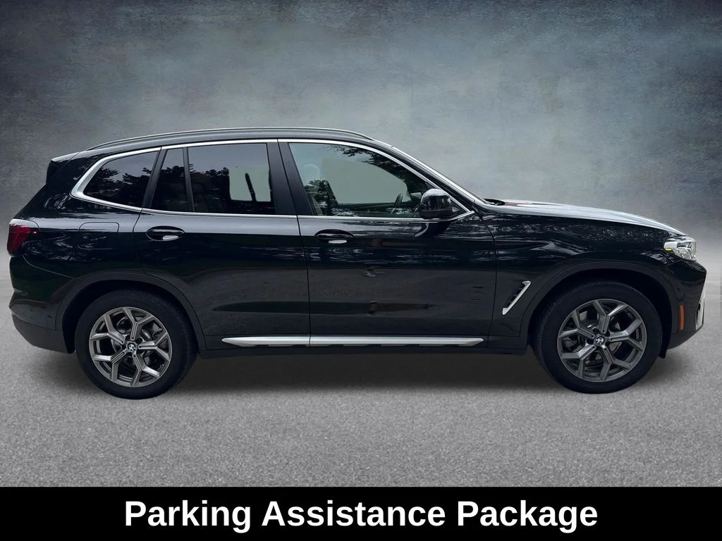 Used 2023 Black BMW xDrive30i image 7