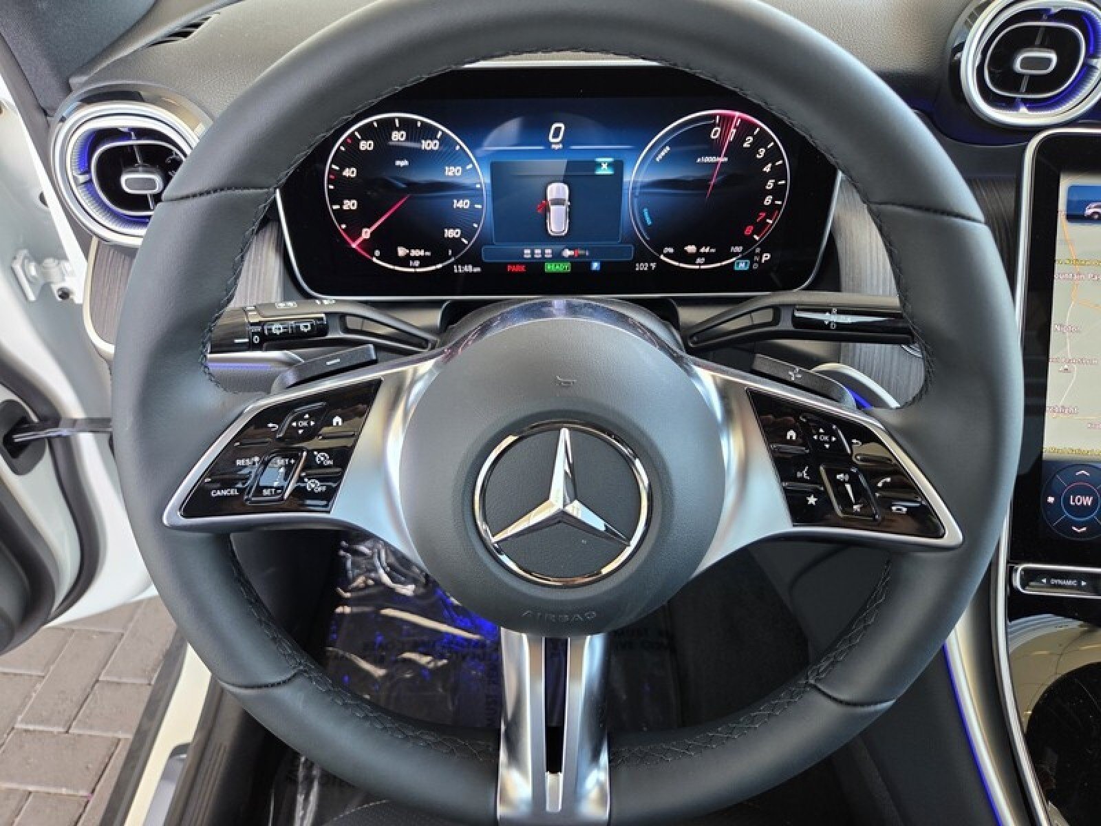 New 2026 Polar White Mercedes-Benz GLC 350e 4MATIC® SUV image 22