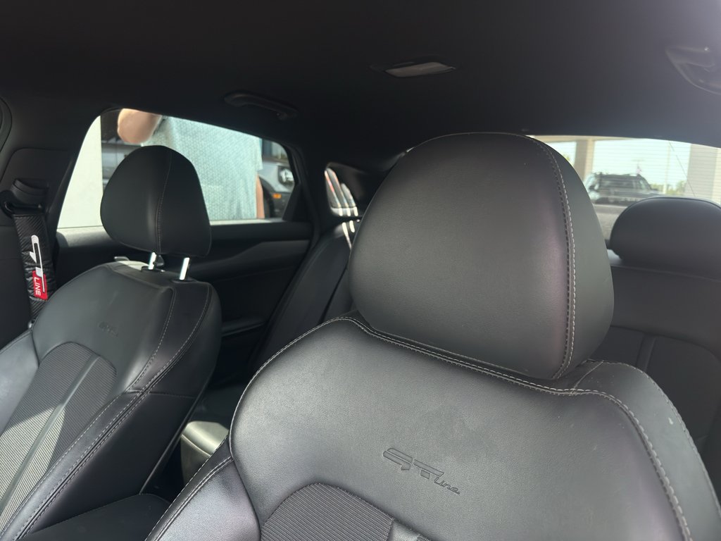 Used 2023 Wolf Gray Kia GT-Line image 11