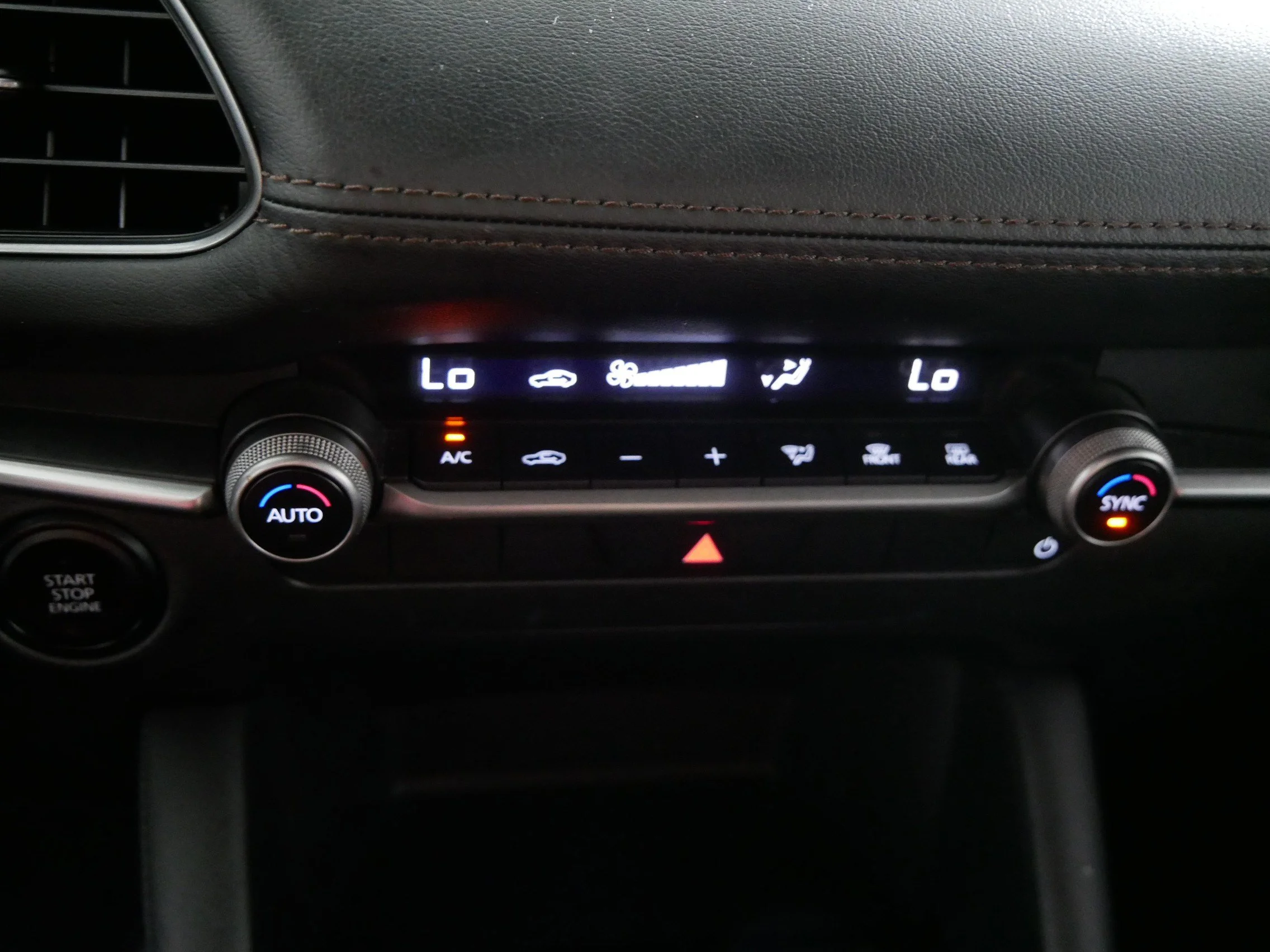 Used 2025 Jet Black Mica Mazda 2.5 S Select Sport image 23