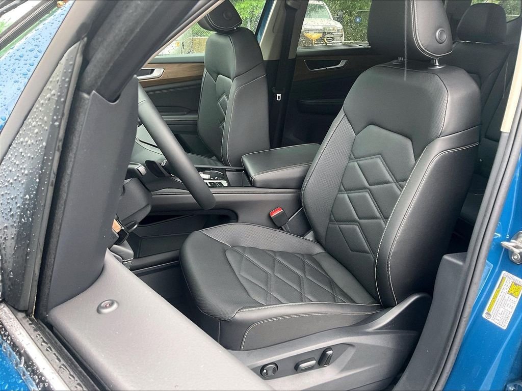 New 2026 Blue Volkswagen 2.0T SE w/Technology image 10