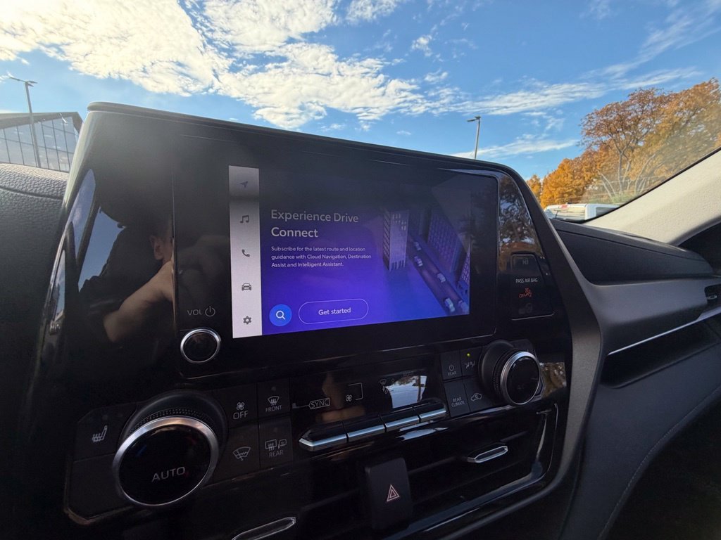Used 2023 Black Toyota XLE image 20