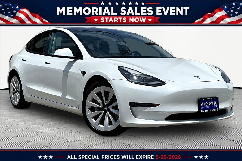 2022 Tesla Model 3 Long Range Dual Motor All-Wheel Drive's photo