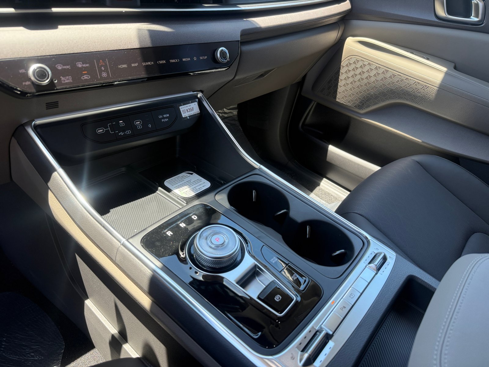 New 2026 Aurora Black Pearl Kia SX image 13