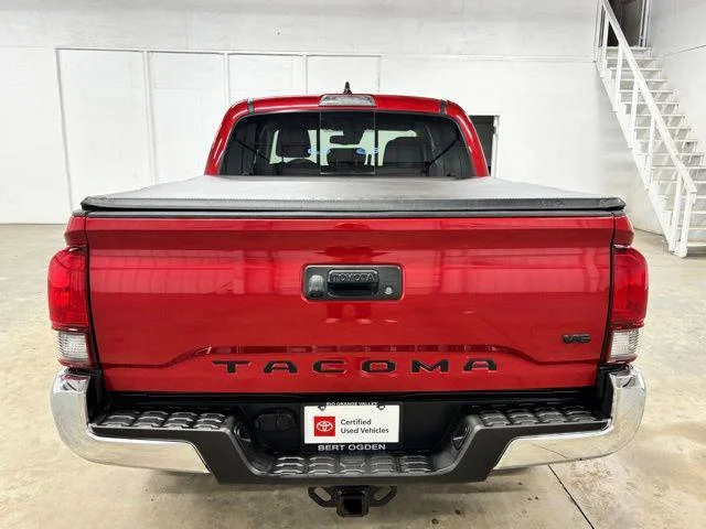 Used 2022 BARCELONA RED MET. Toyota  image 6