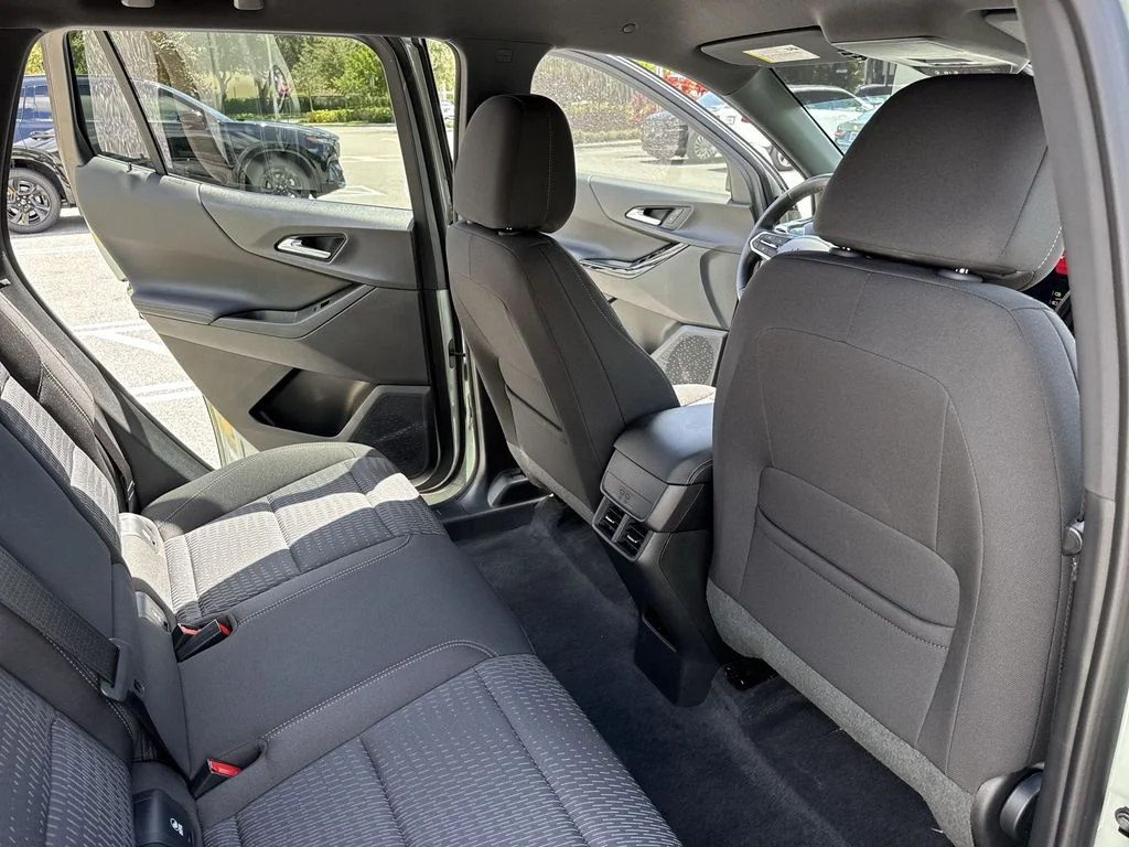 Used 2026 Cacti Green Chevrolet LT image 33