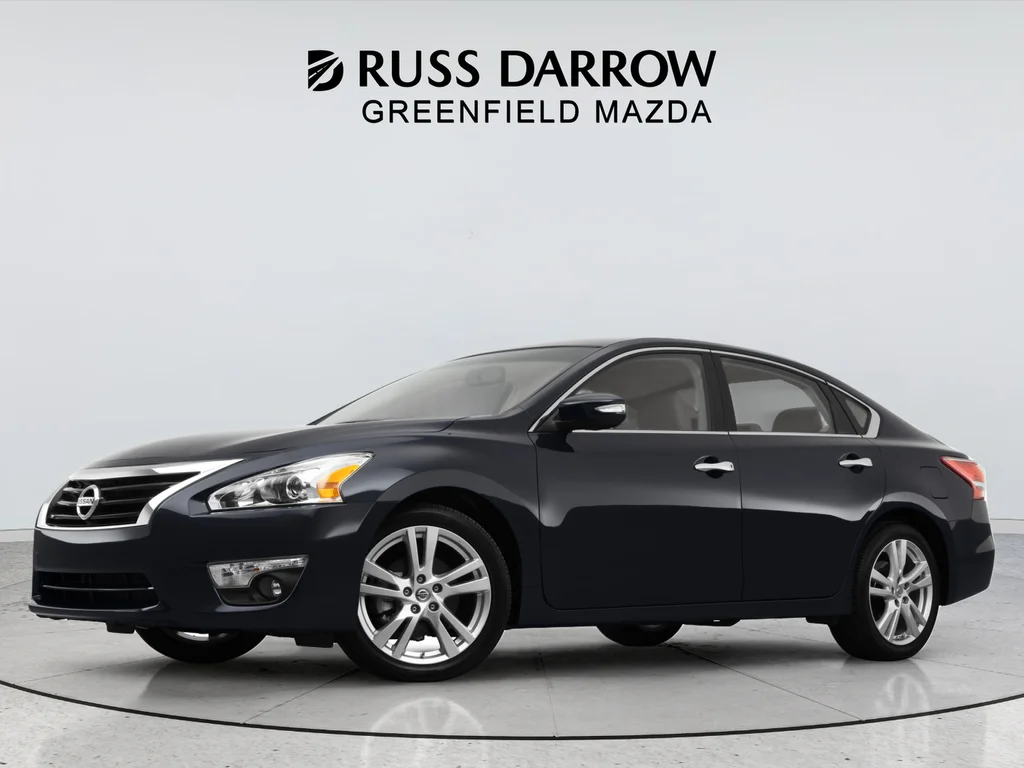 Used 2013 Blue Nissan 2.5 S image 1