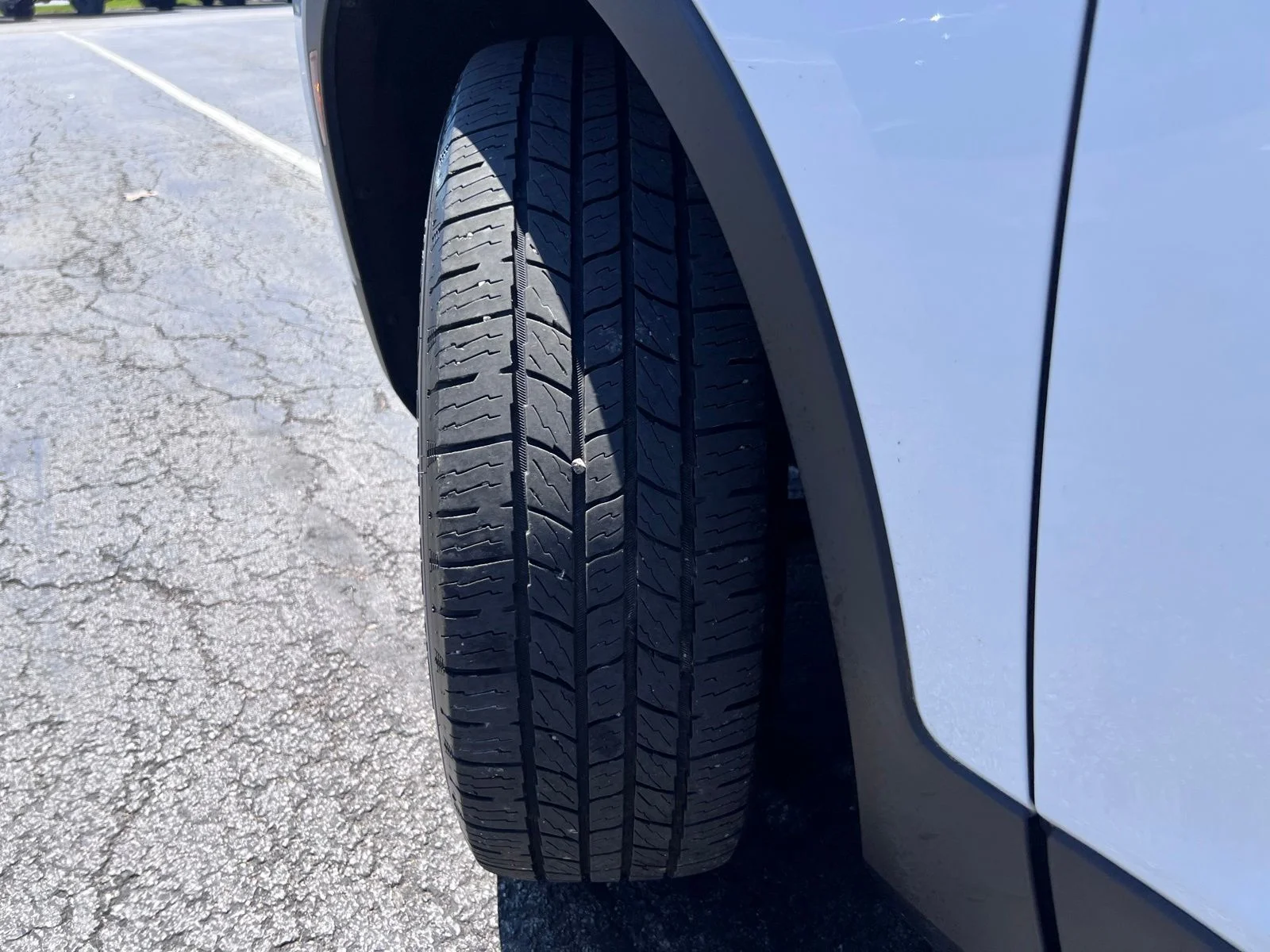 Used 2019 Summit White Chevrolet Base image 15