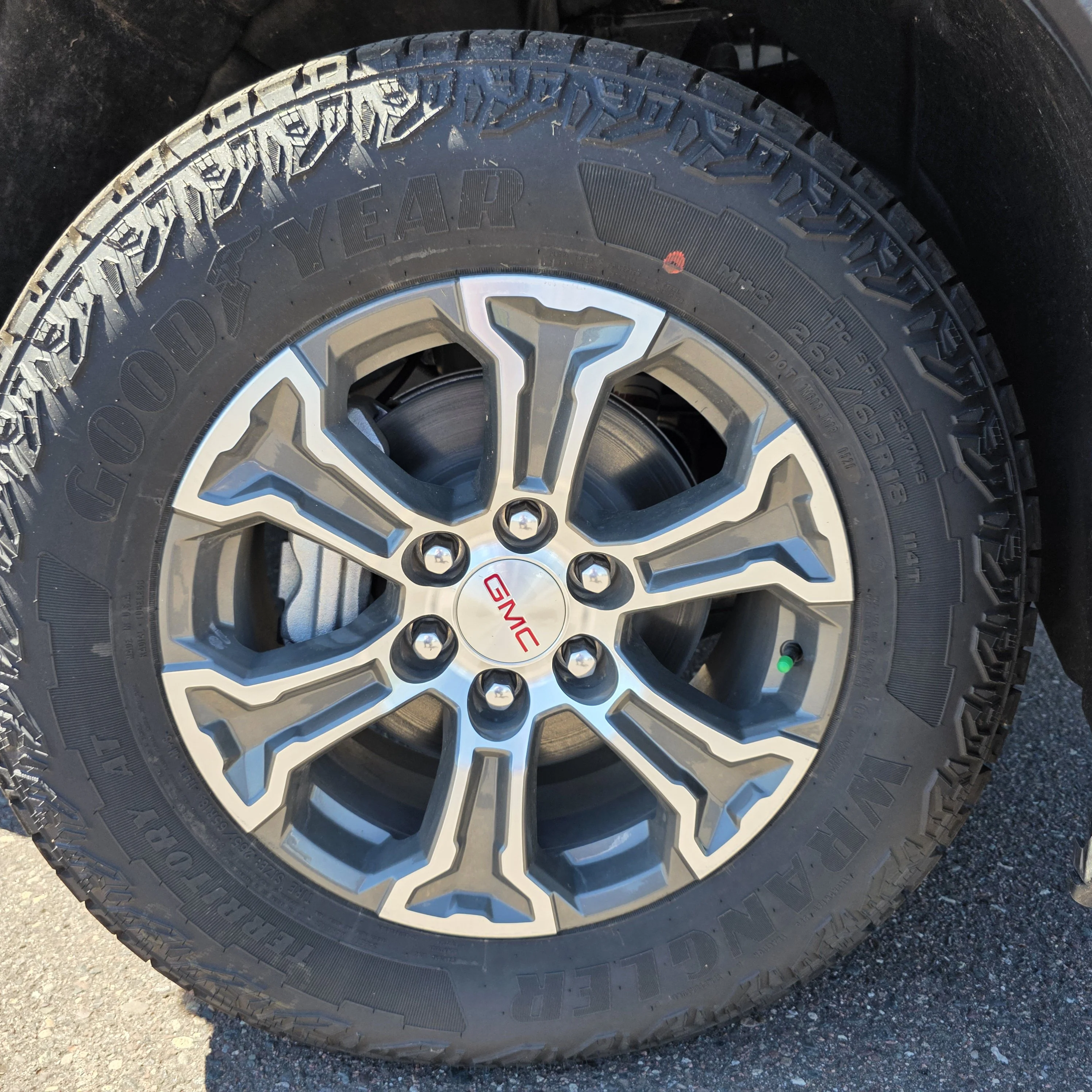 2026 GMC Sierra 1500 SLE - Photo 6