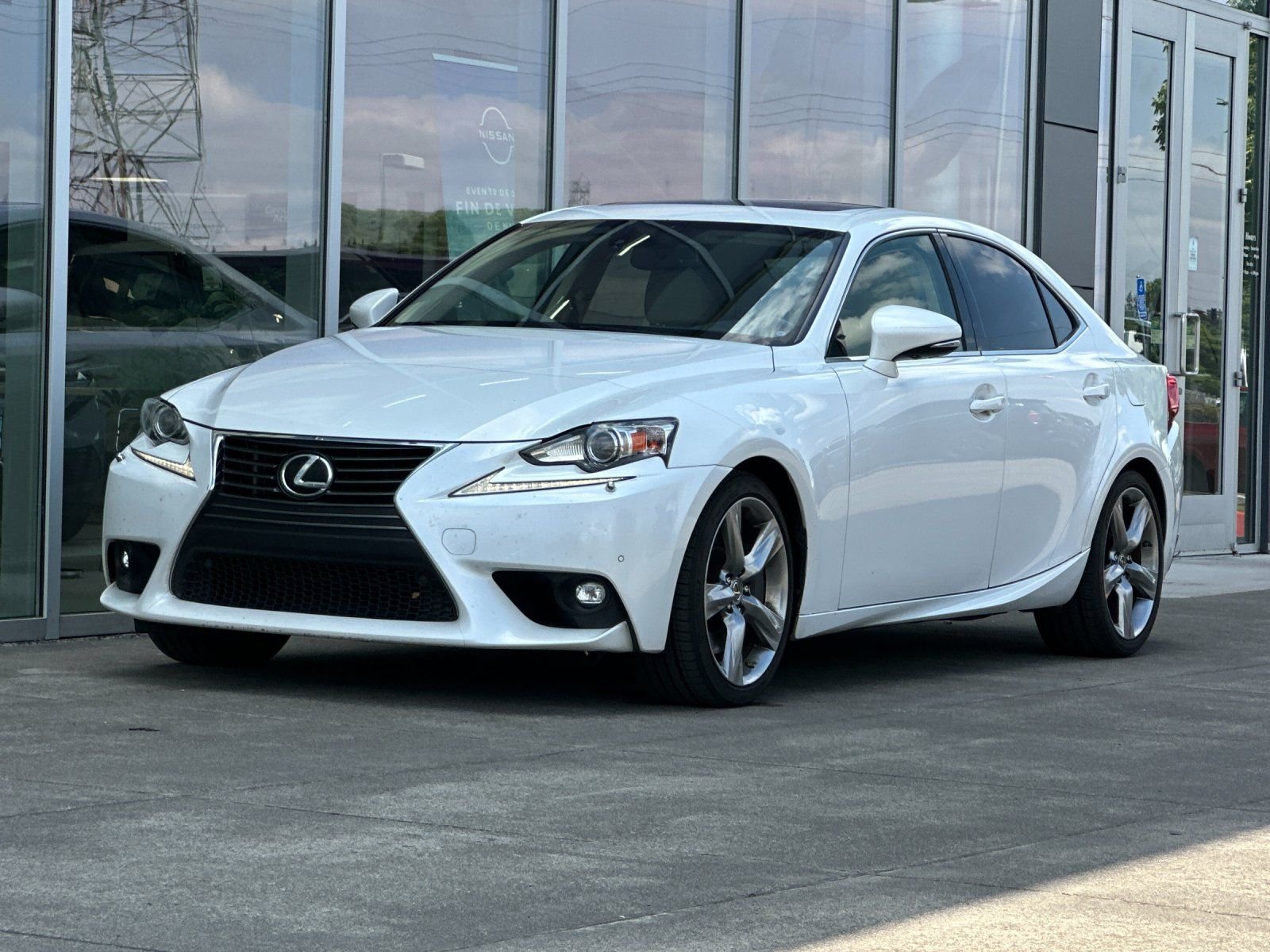 Used 2015 Ultra White Lexus 350 image 7