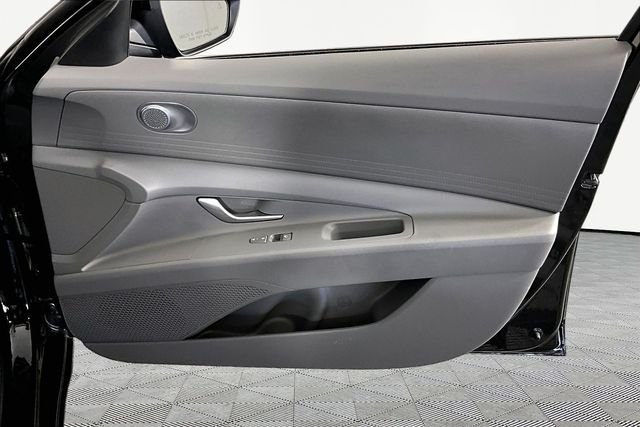 Used 2026 Black Hyundai SE image 25