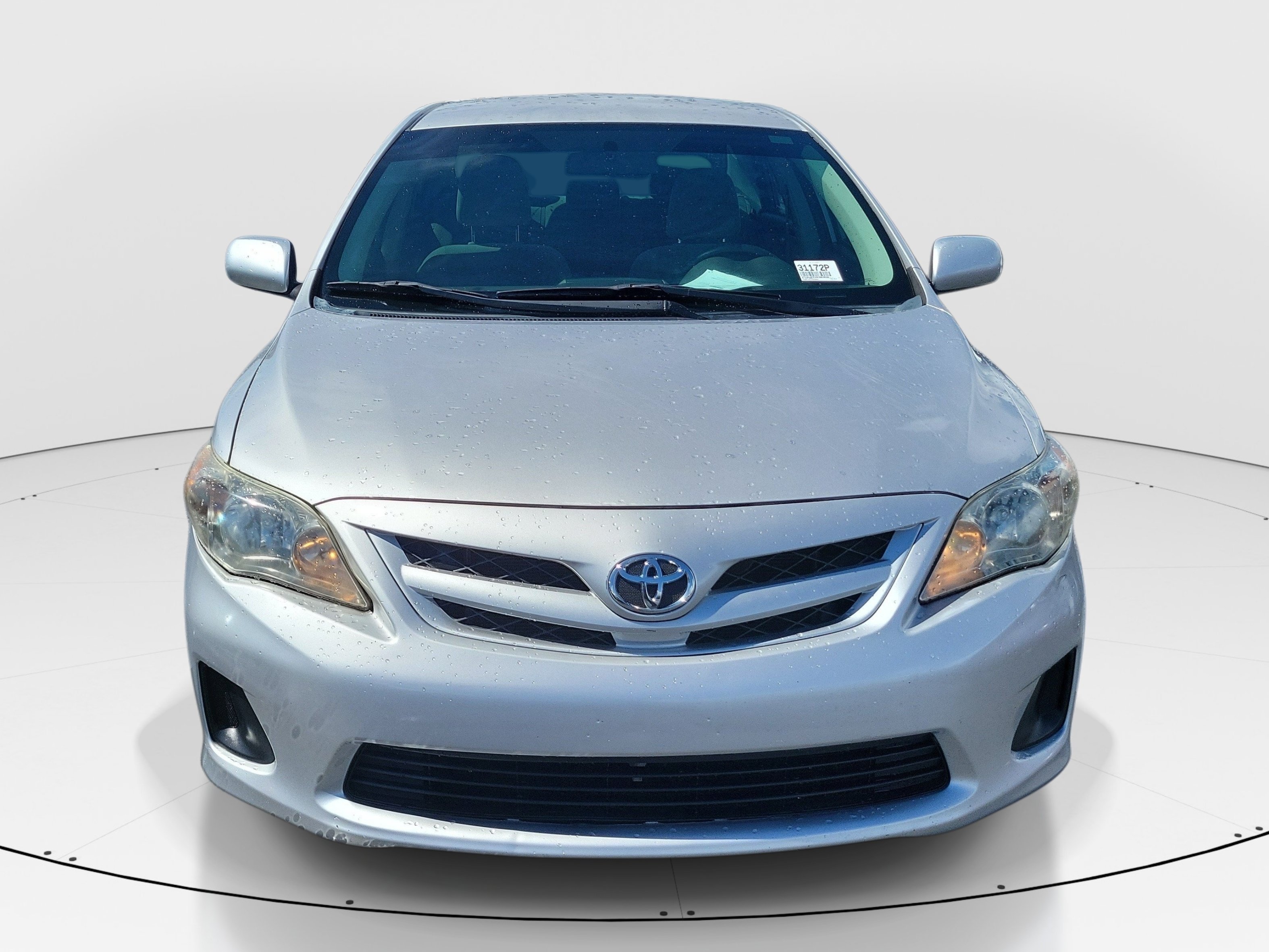 Used 2011 Classic Silver Metallic Toyota LE image 2