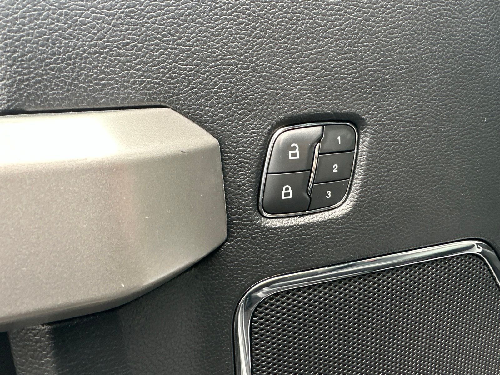 Used 2019 Gray Ford Lariat image 22