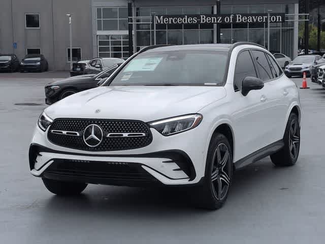 New 2026 Polar White Mercedes-Benz GLC 300 image 4