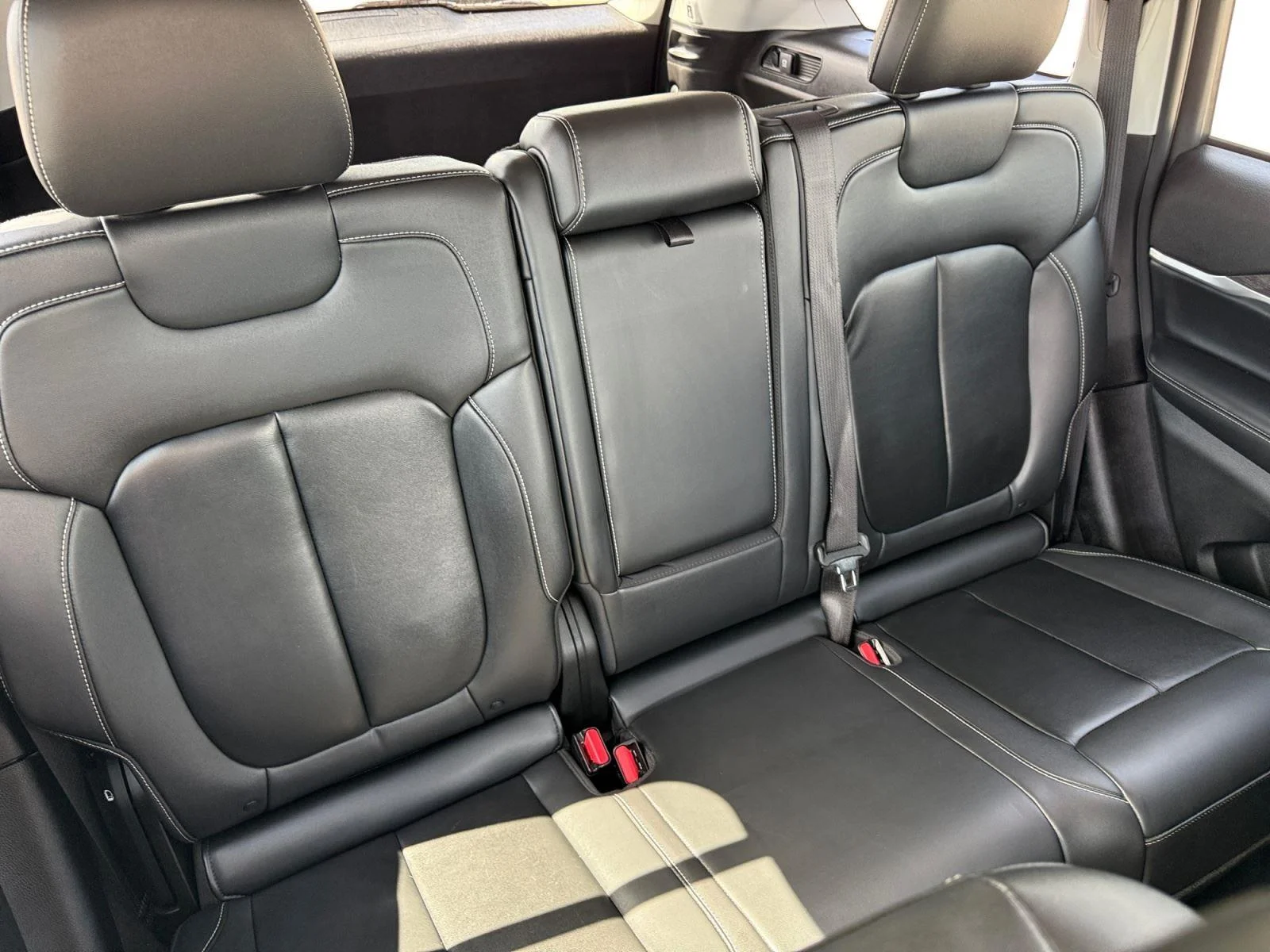 Used 2022 Baltic Gray Metallic Clearcoat Jeep Limited image 16
