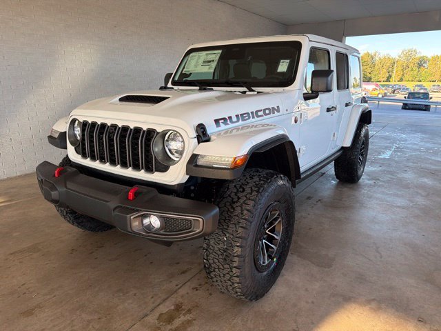 New 2027 Bright White Clearcoat Jeep Rubicon image 2