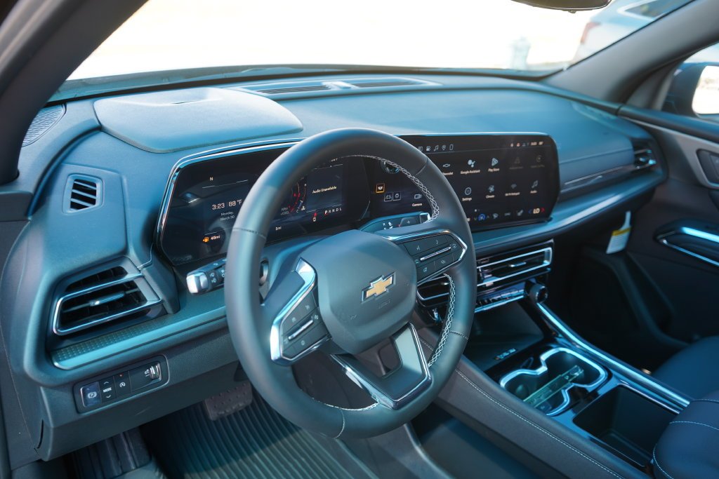 2026 Chevrolet Traverse LT - Photo 14